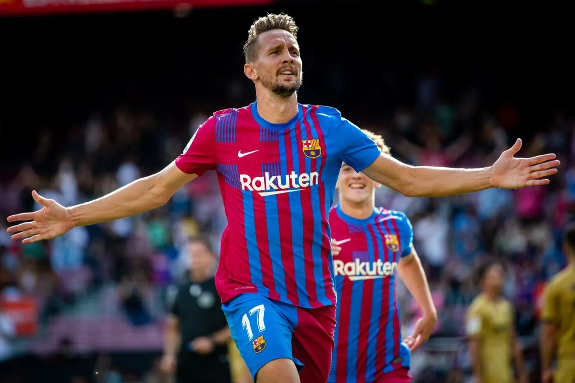 Portada de Desde Sevilla hablan del posible regreso de Luuk de Jong