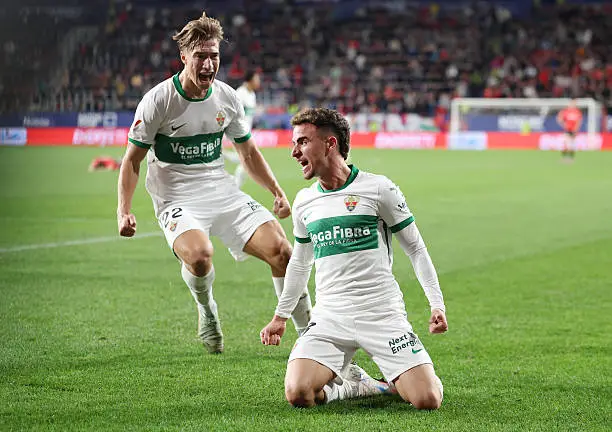 Portada de El Elche salva el invicto en el complicada Sadar - Jornada 6 La Liga Fantasy