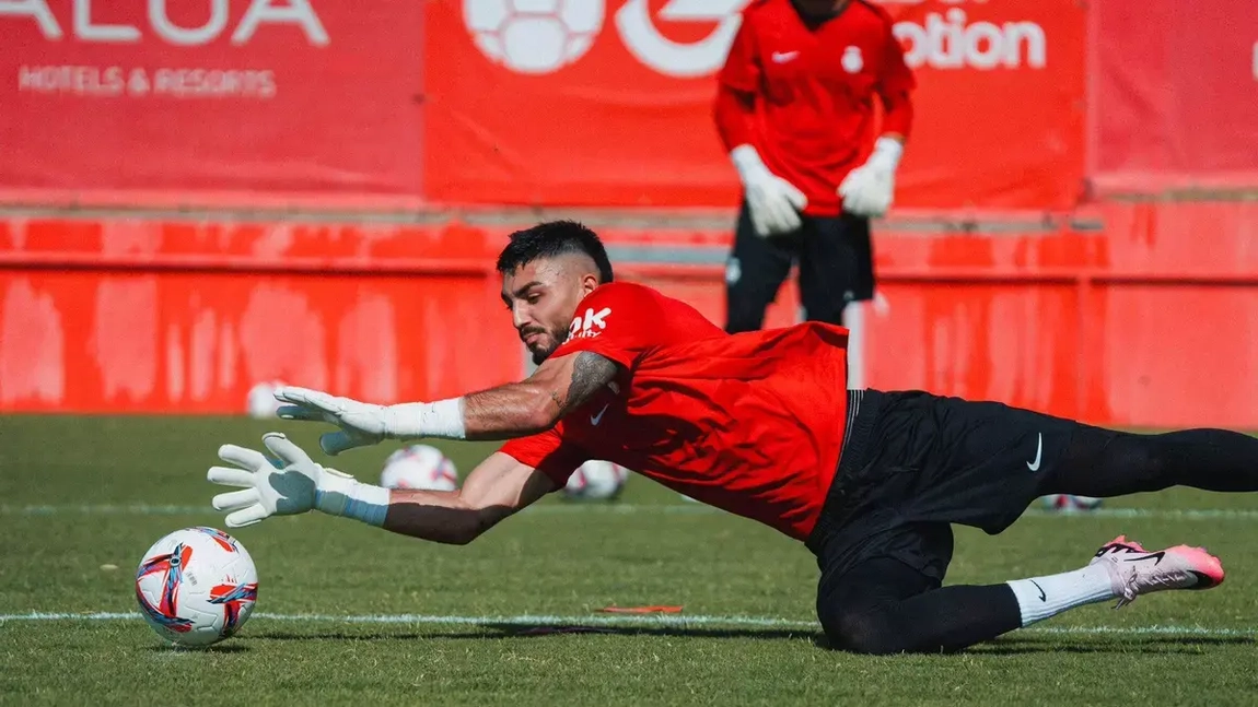 Leo Román firmaría hoy su renovación