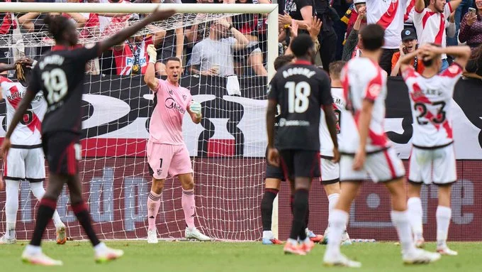 Portada de Derrota del Rayo frente al Sevilla - Resumen Jornada 7 Liga Fantasy