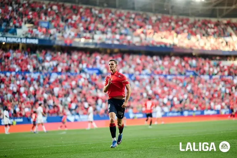 Goles de Catena y Raúl dan triunfo a Osasuna sobre el Sevilla, y hay permanencia - Jornada 32 La Liga