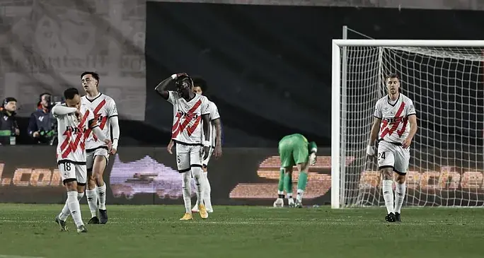Portada de La Liga Fantasy: ⚽ Resumen del Rayo - Jornada 30 vs Espanyol