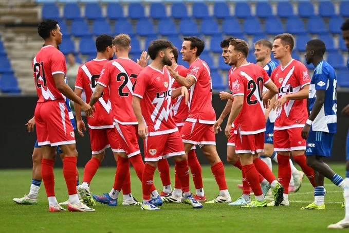 Portada de El Rayo descarga fuerte, golea en Países Bajos