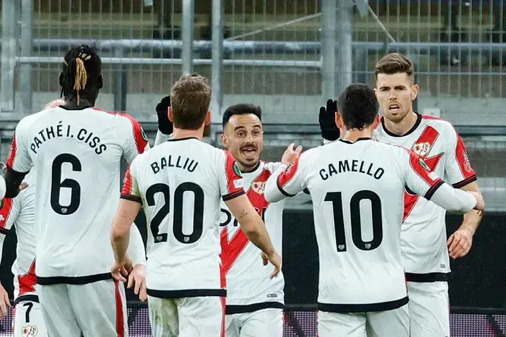 Álvaro lidera el empate del Rayo en Conference, opción Fantasy para la Jornada 10 de Liga