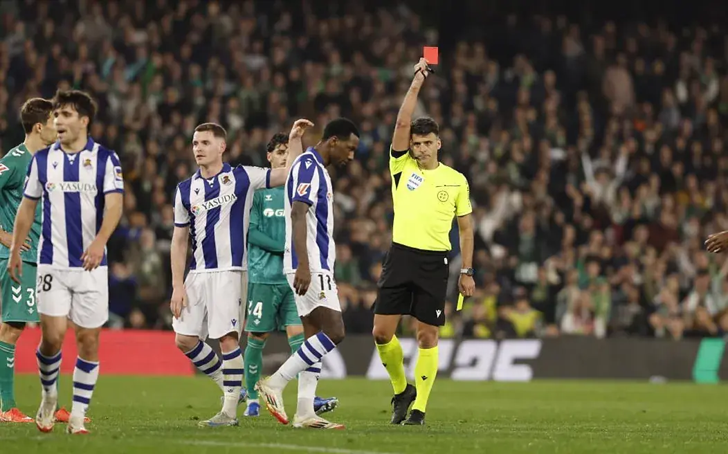 Portada de Apuntes Fantasy de la Real Sociedad tras perder con el Betis, recomendaciones
