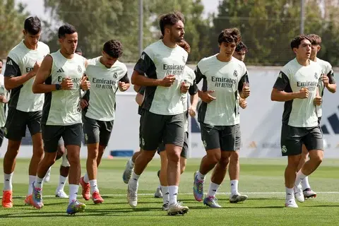 Noticia: Xabi arranca su era en el Real Madrid, sesión 1 para el Mundial Imagen de la noticia: Xabi arranca su era en el Real Madrid, sesión 1 para el Mundial