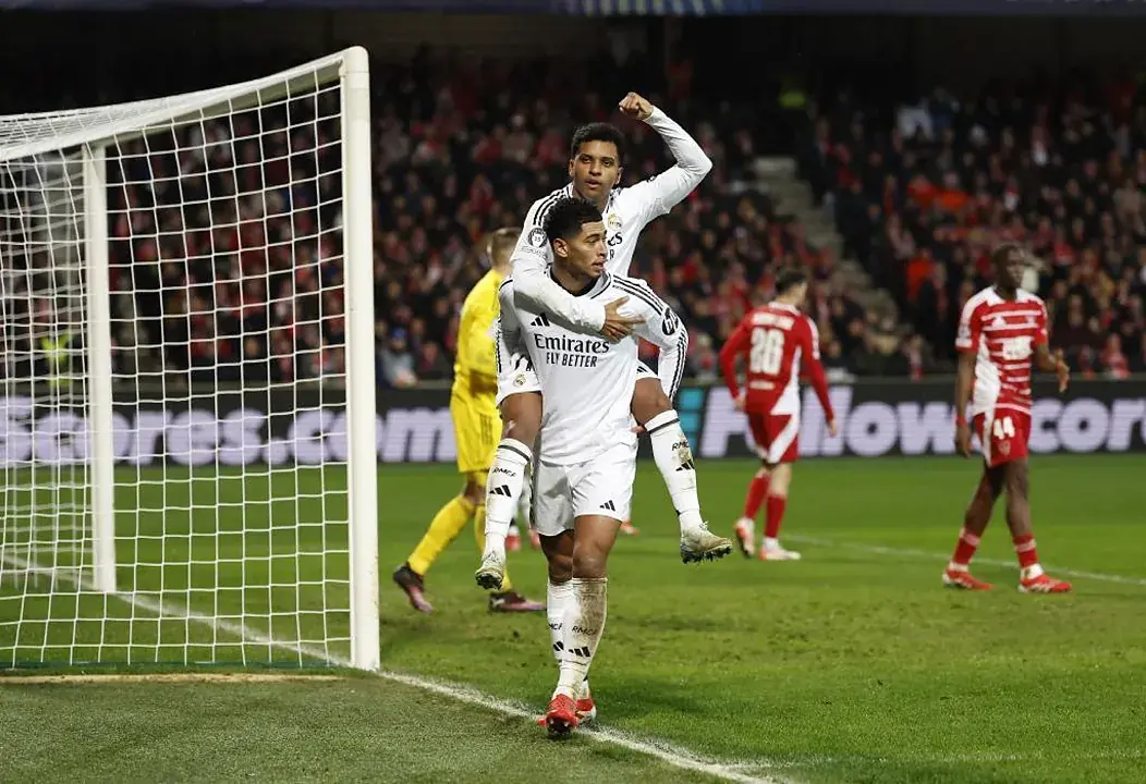 Portada de Apuntes Fantasy del Real Madrid tras golear al Brest en Champions