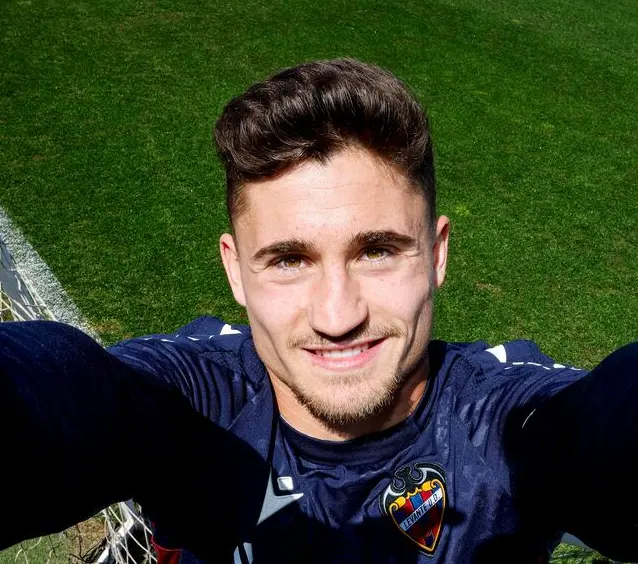 Portada de Romero está de vuelta para el derbi Levante - Valencia