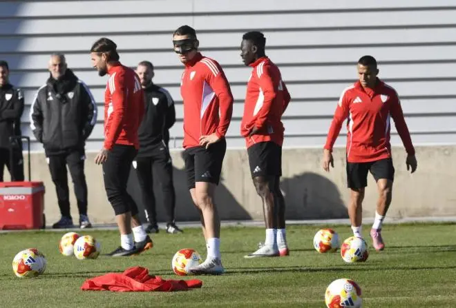 Portada de Convocatoria del Sevilla para la segunda fase de Copa del Rey