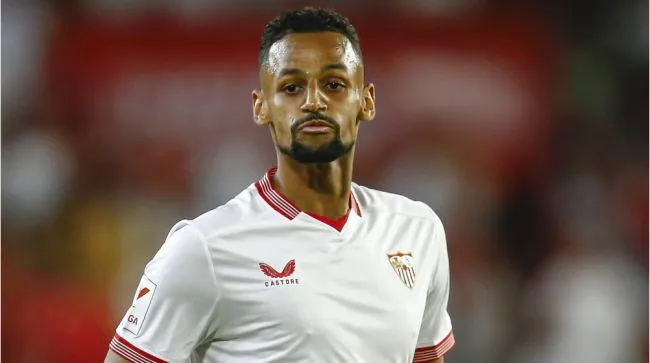 Portada de Sow mete un golazo y salva al Sevilla en Francia