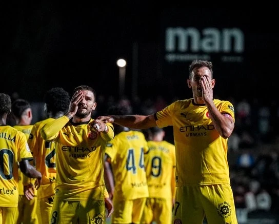 Portada de Stuani, Vanat y Tsygankov le dan la victoria al Girona en Copa del Rey