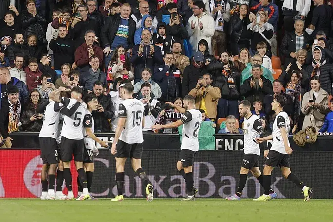 Portada de La Liga Fantasy: ⚽ Resumen del Valencia - Jornada 31 vs Sevilla