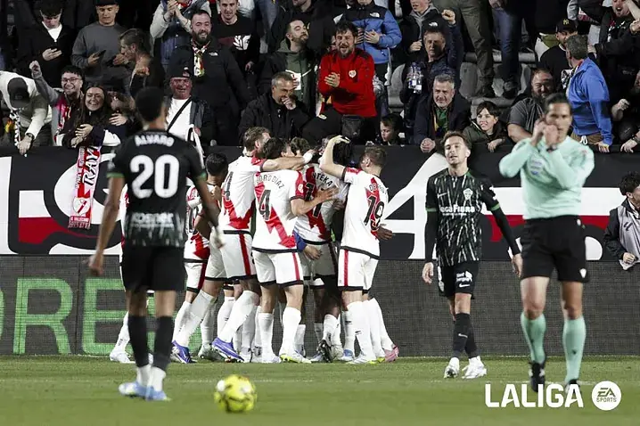 Nteka y Álvaro dan la victoria al Rayo sobre el Elche - Jornada 30 Liga Fantasy