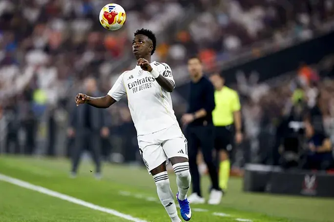 Vinicius y Gonzalo responden pero el Madrid cae en la Supercopa