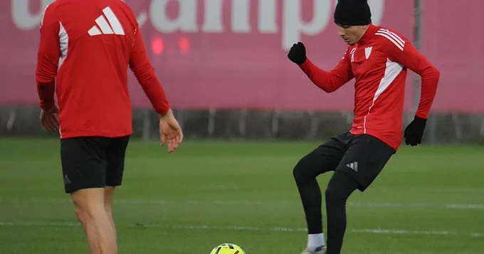 Vargas de regreso, impulso relevante para el Sevilla en la Jornada 19
