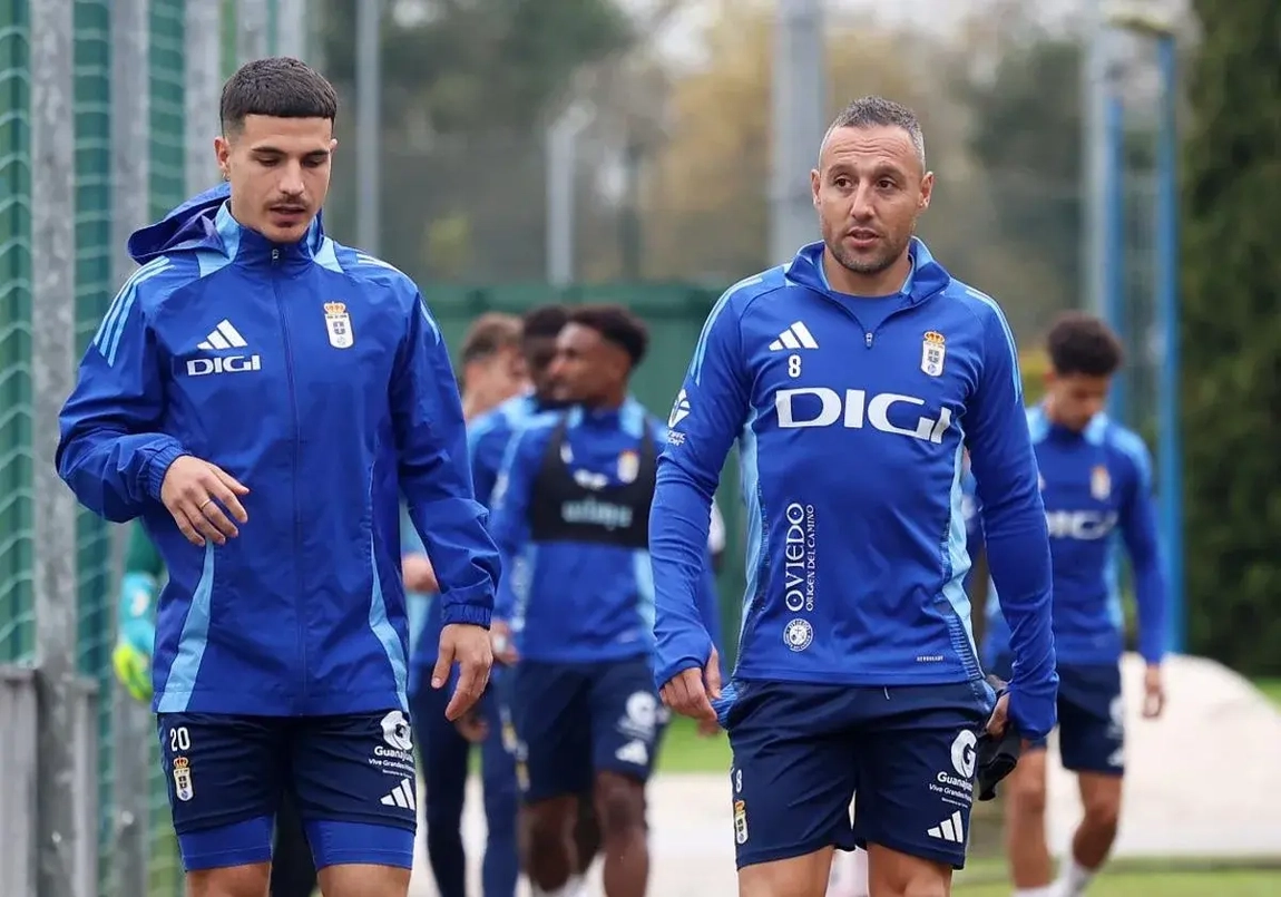 Portada de Entrenamiento del Oviedo sin Cazorla