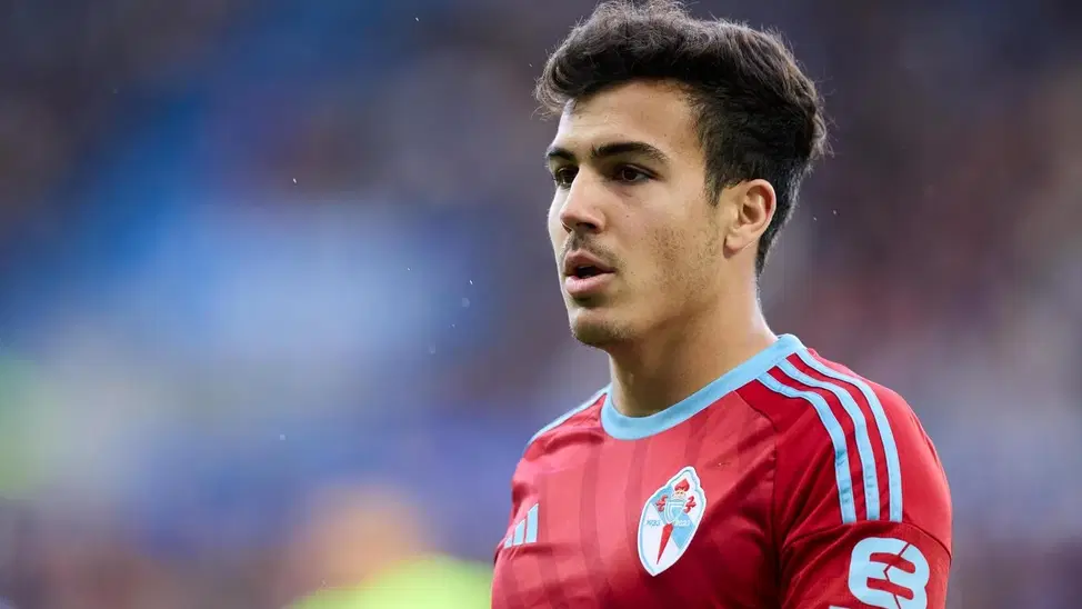 El Levante reactiva el fichaje de Manu Sánchez tras caerse la opción de Julio Díaz