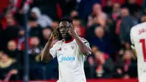 El Venezia acelera por Akor Adams: su director deportivo ya está en Sevilla para cerrar el fichaje