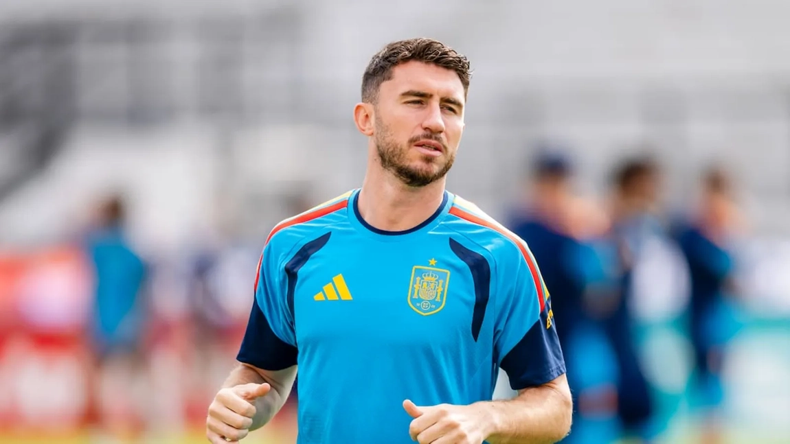 Portada de Laporte, el gran fichaje que activa el Barça tras el Mundial