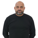 Manolo González