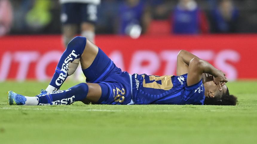 Coco Carrasquilla preocupa a Panamá: lesión en la final de Pumas a un día de la lista del Mundial 2026