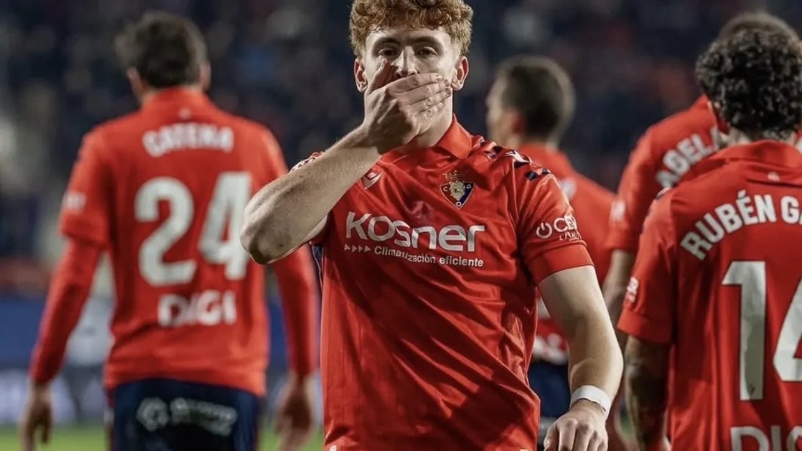 Portada de ¡Bombazo Victor Muñoz! El Liverpool paga la cláusula de 40 millones y le arrebata el fichaje al Newcastle